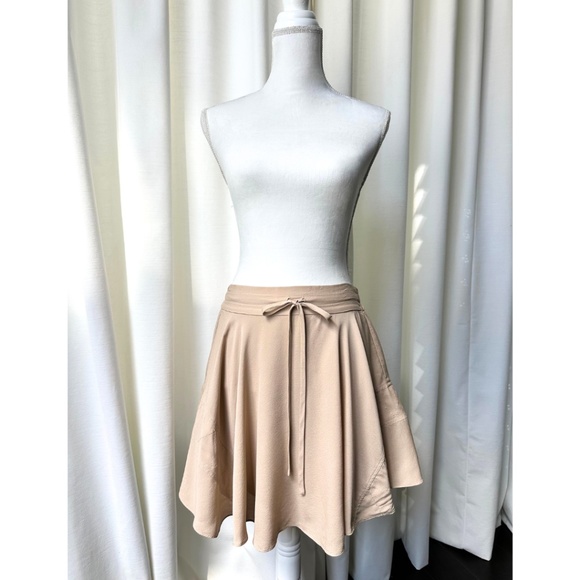 A.L.C. Dresses & Skirts - A.L.C. Women's Silk Mini Skirt in Dusty Pink, Size 2